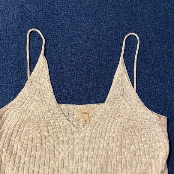 O@O knit -white top- size large - Picture 3 of 5